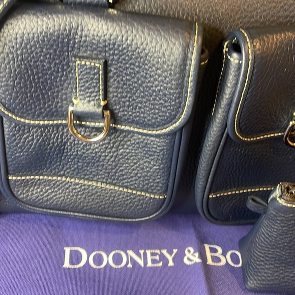 Dooney & Bourke Vtg Classic Navy Pebbled Leather Bag, Pouch, Dusty, Crossbody - Picture 7 of 17